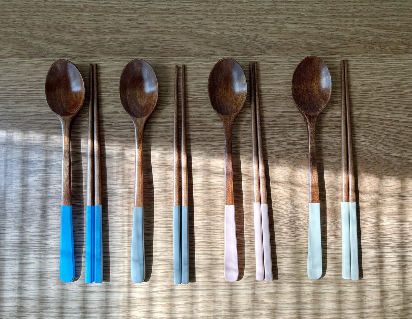 Ton on Ton Wooden Spoon & Chopsticks Set