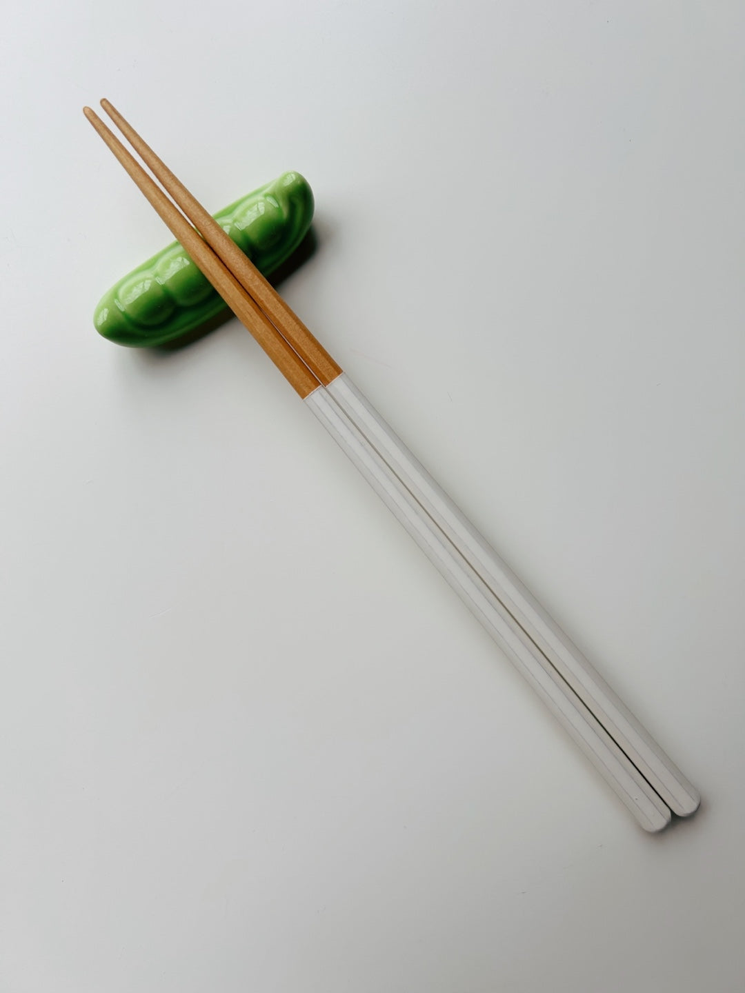 Vegee Chopstick Rest
