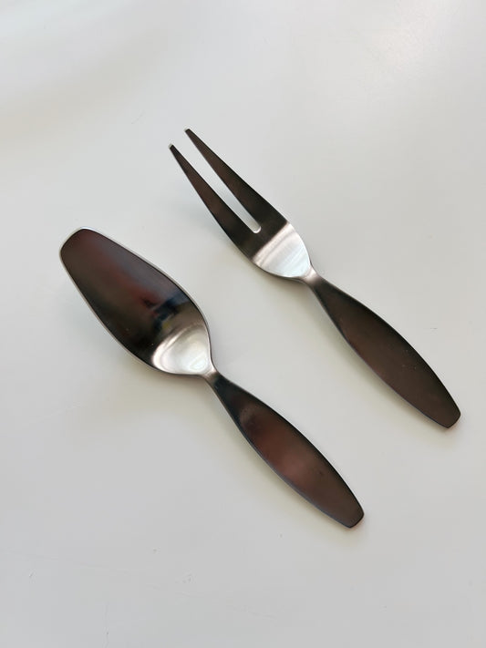 Almond Dessert Spoon and Fork Set