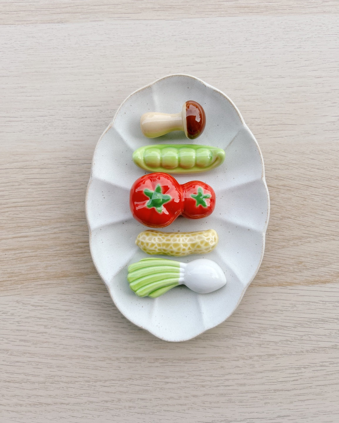 Vegee Chopstick Rest