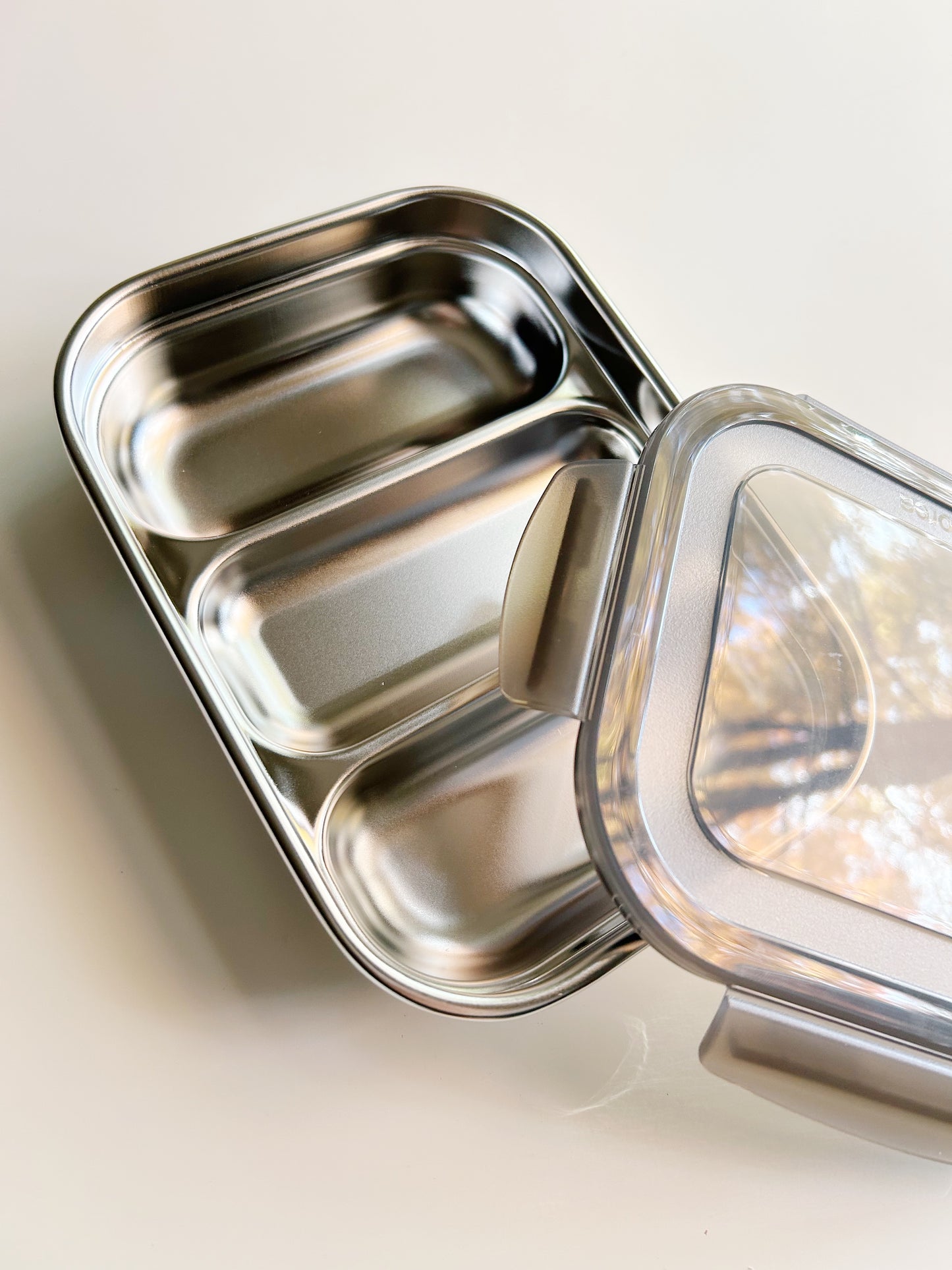 Divided Stainless Steel Plate