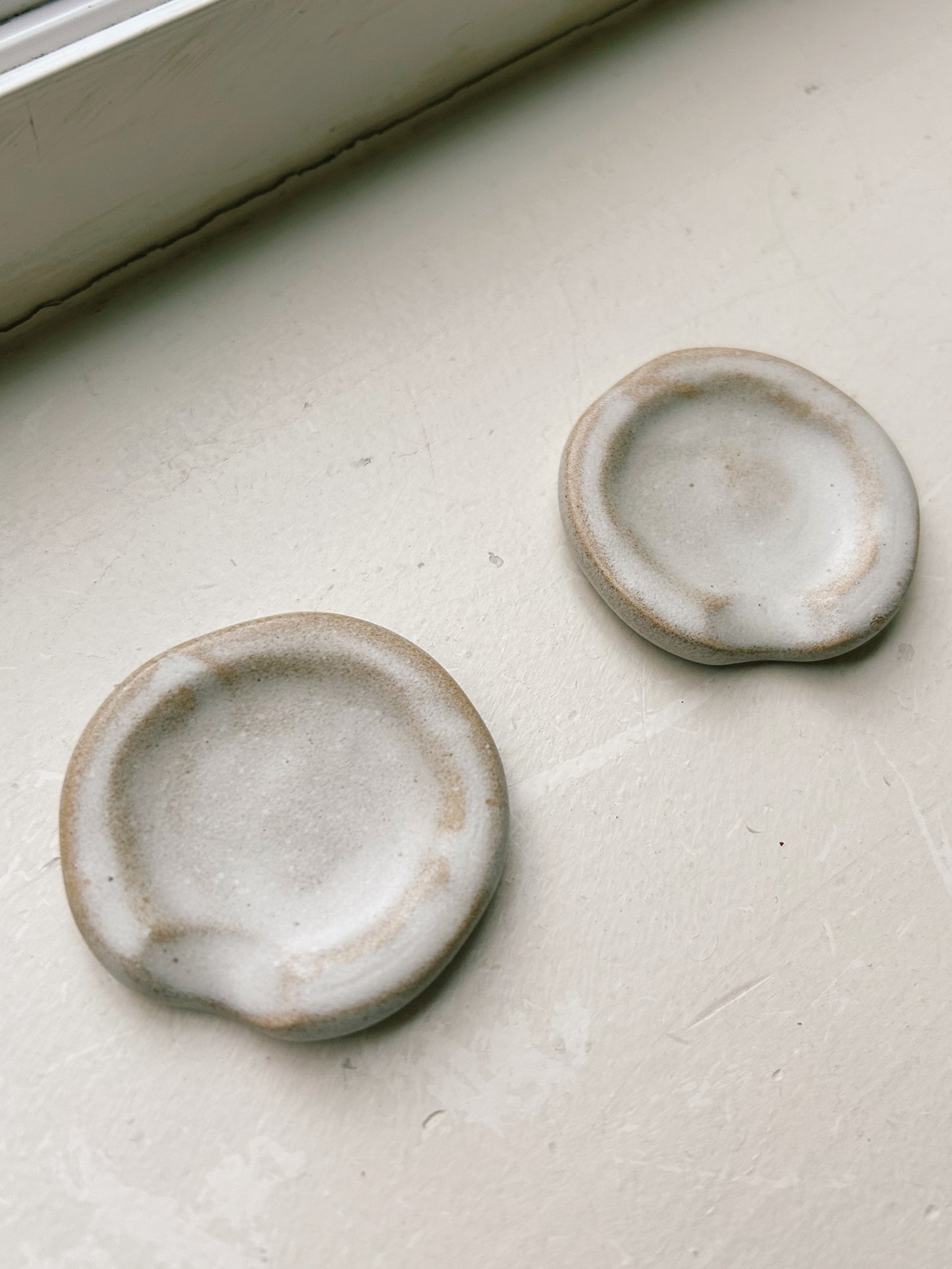 Sand Chopstick Rest (2 pc Set)