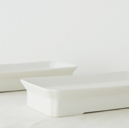 Bliss Rectangle Footed Plate